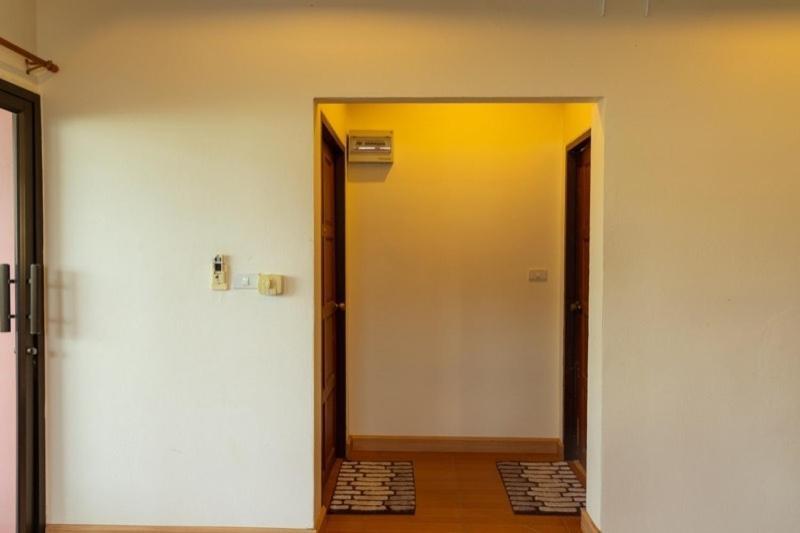 The New Villa Bãi biển Chaweng Ngoại thất bức ảnh